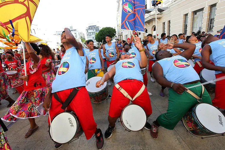Salvador Carnival, trio elétrico and crowds on the Barra–Ondina circuit, Bahia